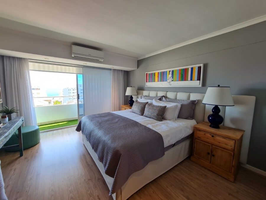 To Let 2 Bedroom Property for Rent in Bantry Bay Western Cape